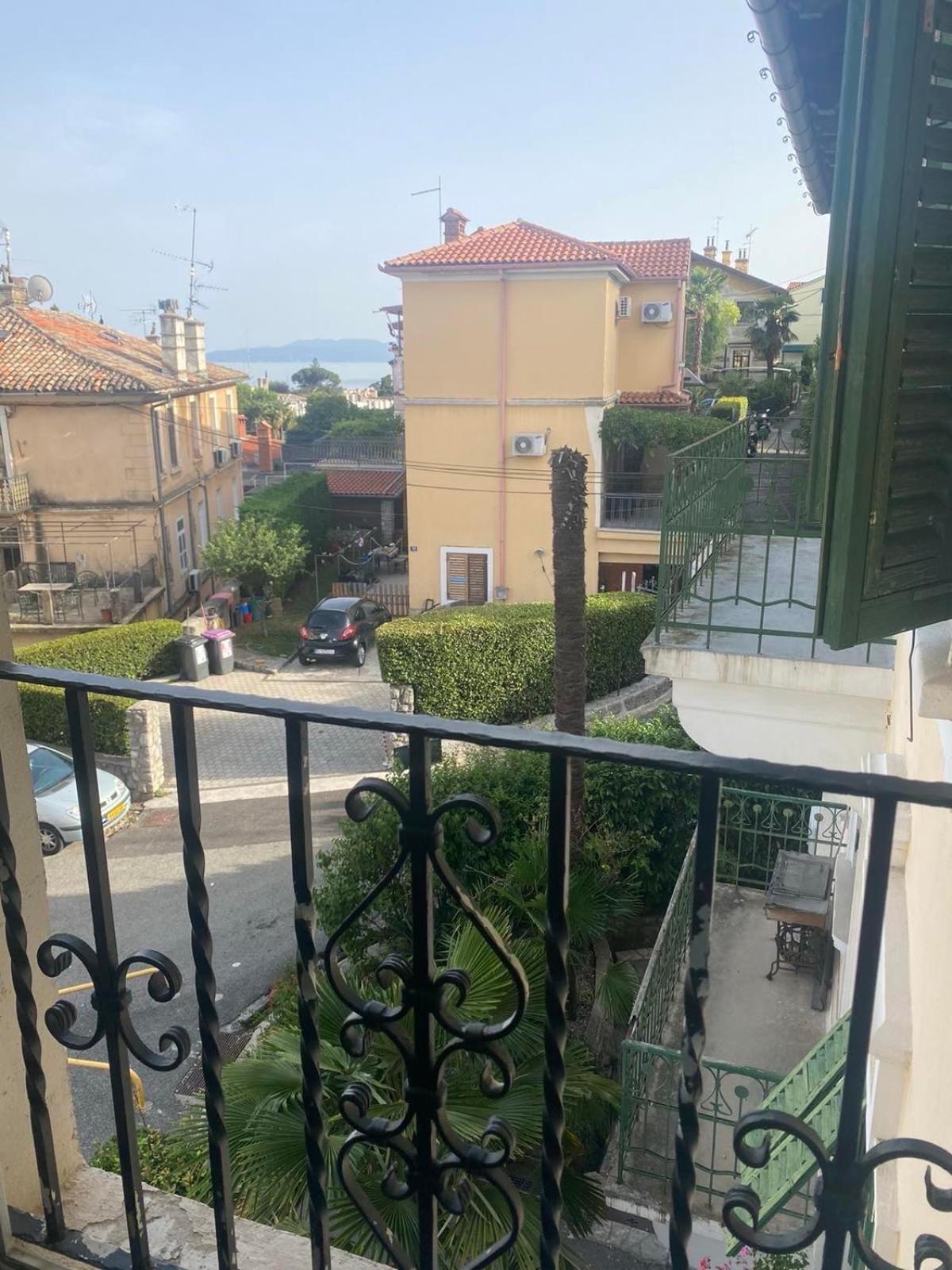 Appartement Mika Apartman à Opatija Extérieur photo